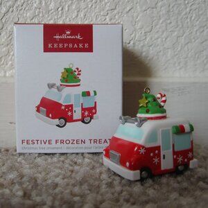 Festive Frozen Treats 2023 miniature ornament w/ magic sound